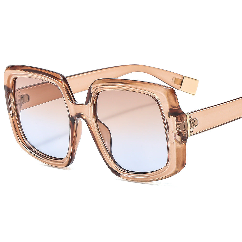Ladies fashionable sunglasses with striking square frame design Bowlift