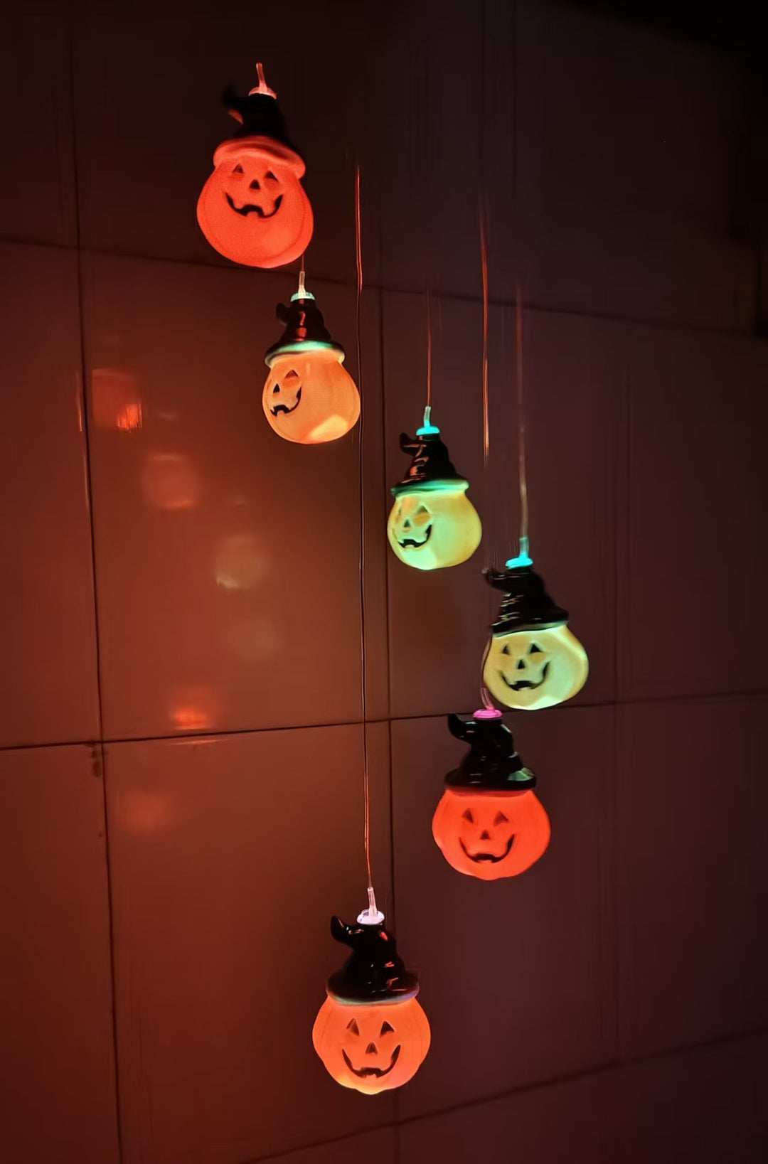Solar-Powered Hanging Hummingbird LED Wind Chime With Color-Changing RGB Acrylic Birds And Weatherproof Top Bowlift