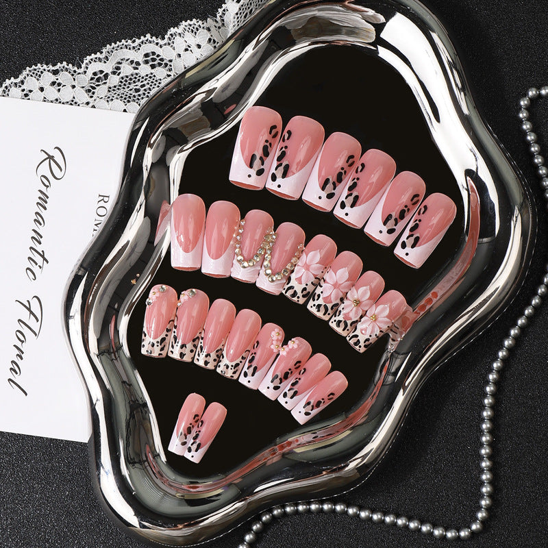 Artistic Nail Design Bowlift