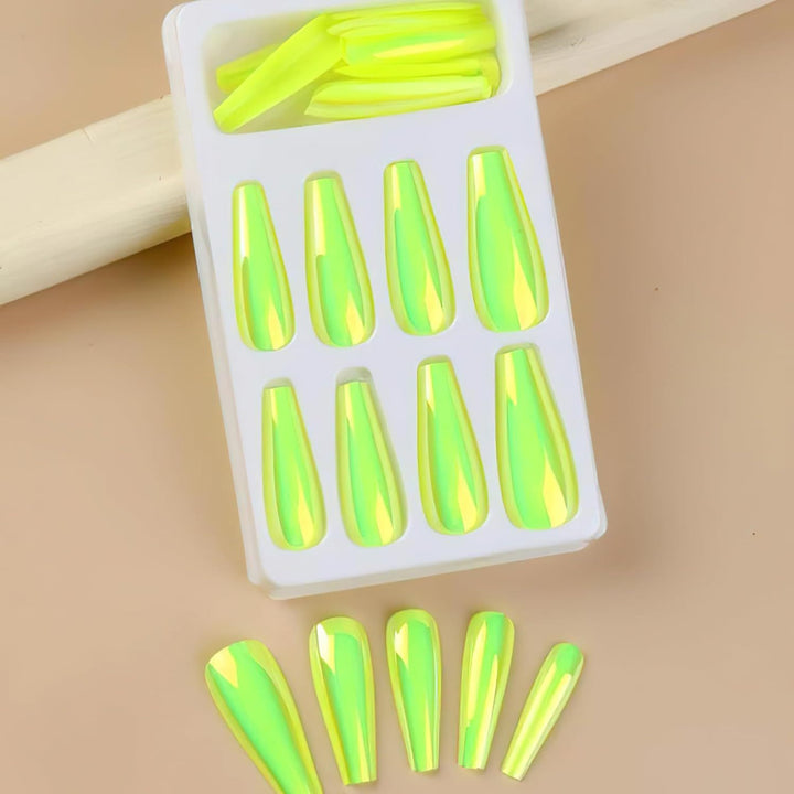 Glossy Artificial Nails Set Bowlift
