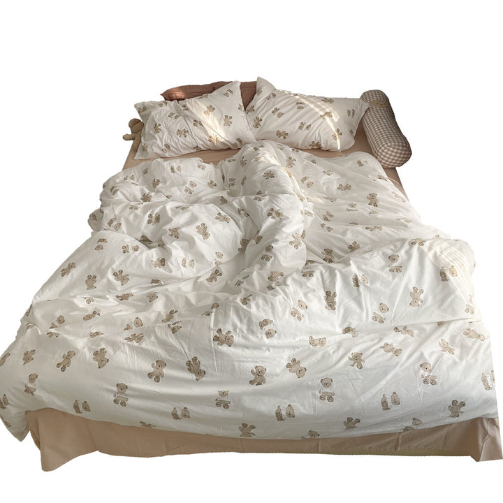 Reversible cotton reinforced bedding set with teddy motif and pillowcases
