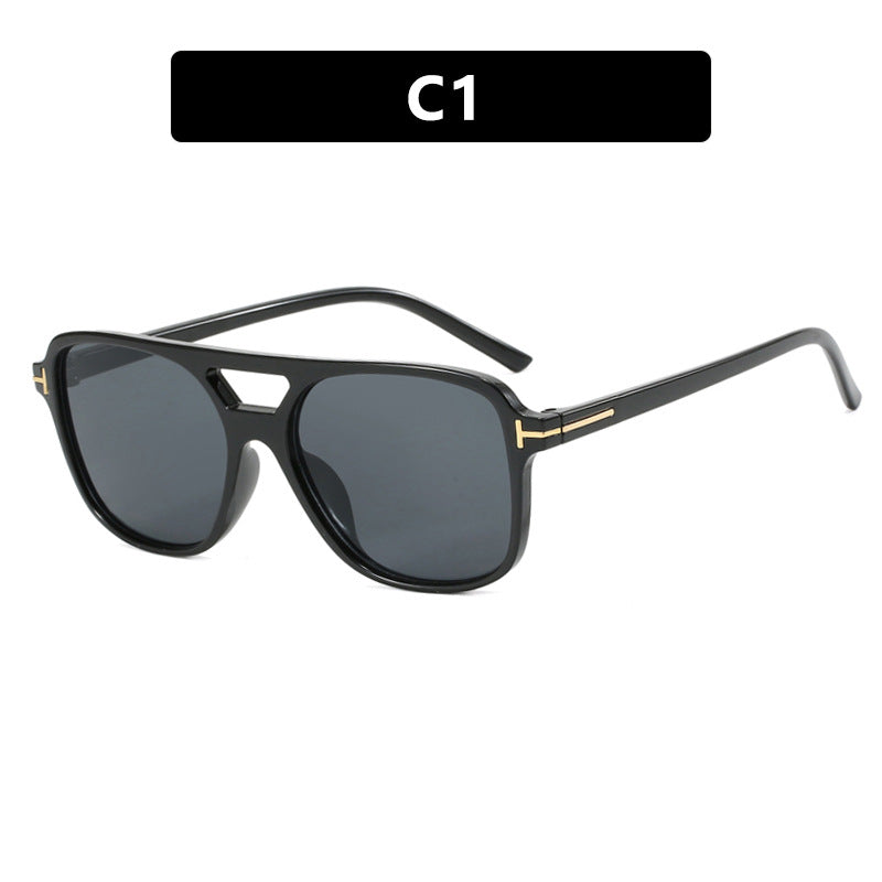 Women trendy square sunglasses with detailed frame Bowlift