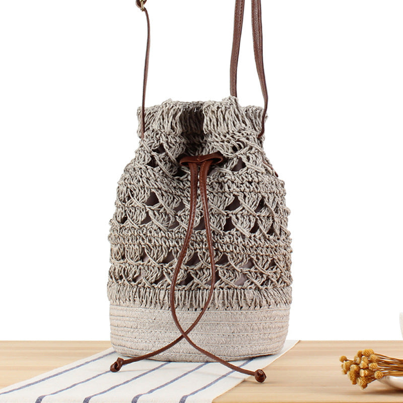 Designer Backpack Made of Natural Weave with Leather Accents Bowlift