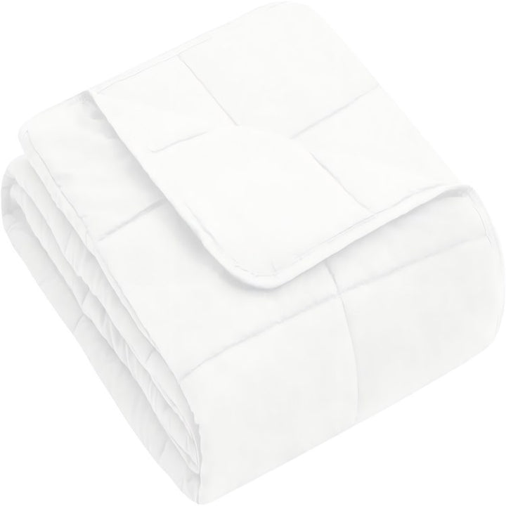 Multi-Season Quilted Blanket Bowlift