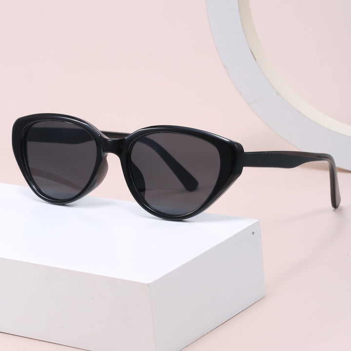 Women Cat-Eye Sunglasses with trendy leopard pattern Bowlift