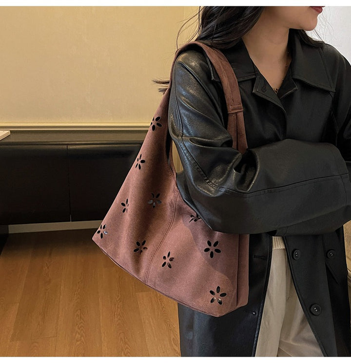 Floral Cut-Out Slouchy Tote Bowlift