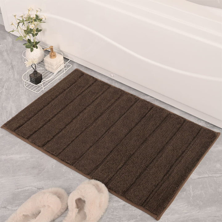 Plush Ribbed Bath Mat