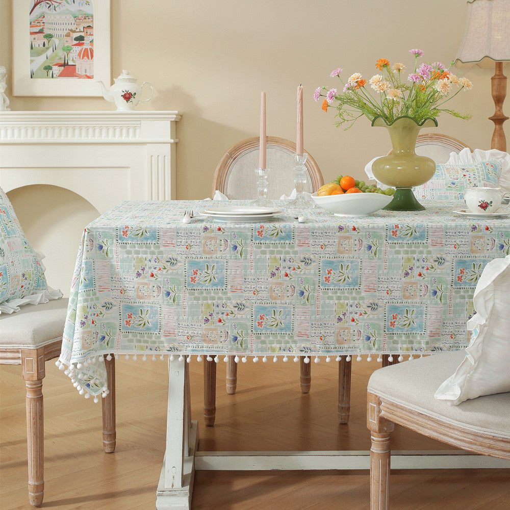 Ruffled Floral Print Tablecloth