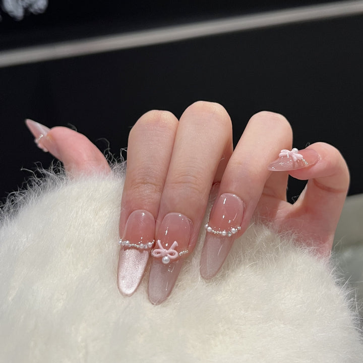 Elegant Decorative Stiletto Press-On Nails Bowlift