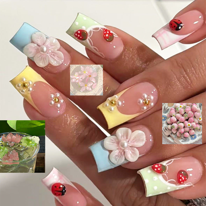 Floral Art Press-On Nail Design Bowlift