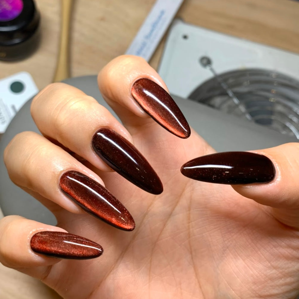 Premium Glossy Cat-Eye Press-On Nails Bowlift