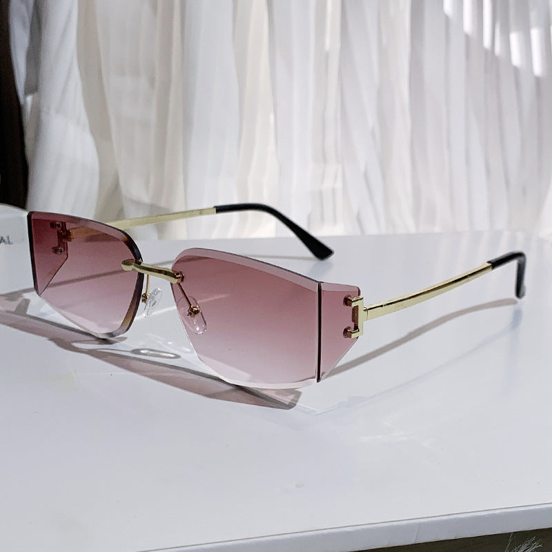 Women elegant sunglasses with high-quality geometric design Bowlift