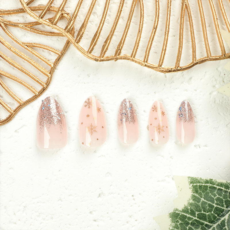 Elegant artificial nails with glitter and snowflake decor Bowlift
