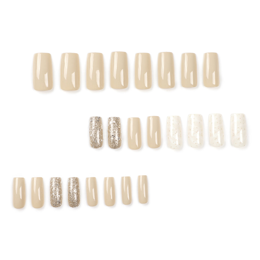 Glamorous Nail Art Bowlift
