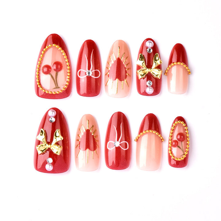 Artificial nails in romantic heart design Bowlift