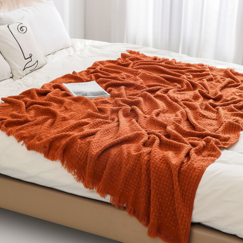 Women's soft and stylish fringed fleece blanket Bowlift