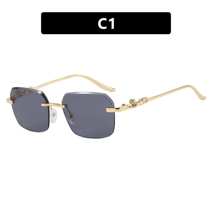 Women's fashionable square sunglasses with elegant gold frame and protective UV filter Bowlift