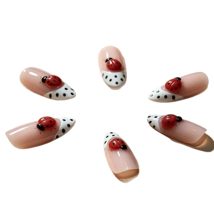 Chic Pointed Press-On Nail Set Bowlift