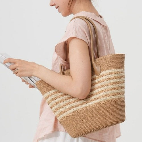 Elegant Shopping Bag Made of Woven Natural Material Bowlift