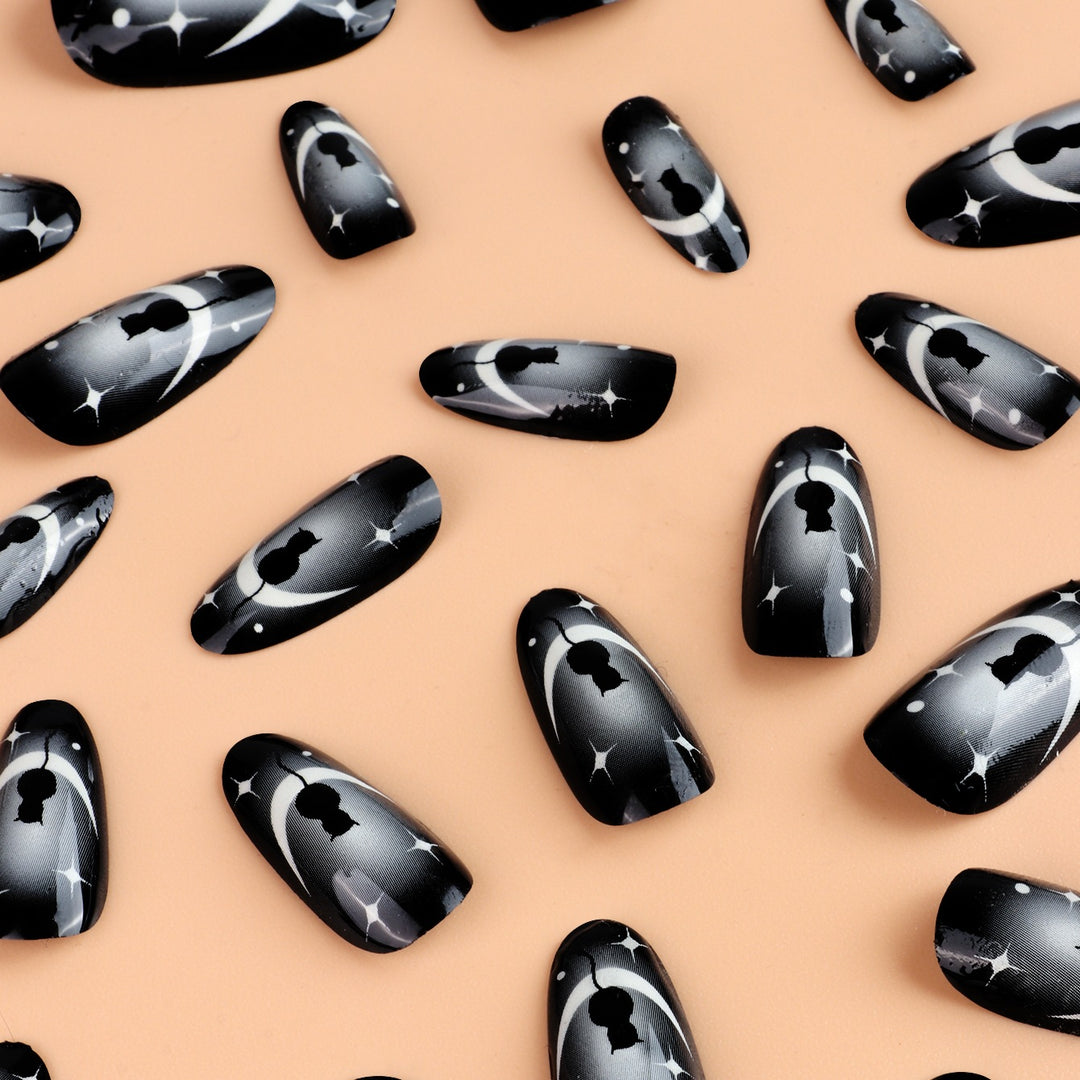 Artistic Press-On Nail Extensions with Unique Design Bowlift