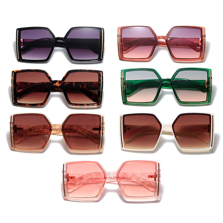 Women’s fashionable sunglasses in retro-inspired design Bowlift
