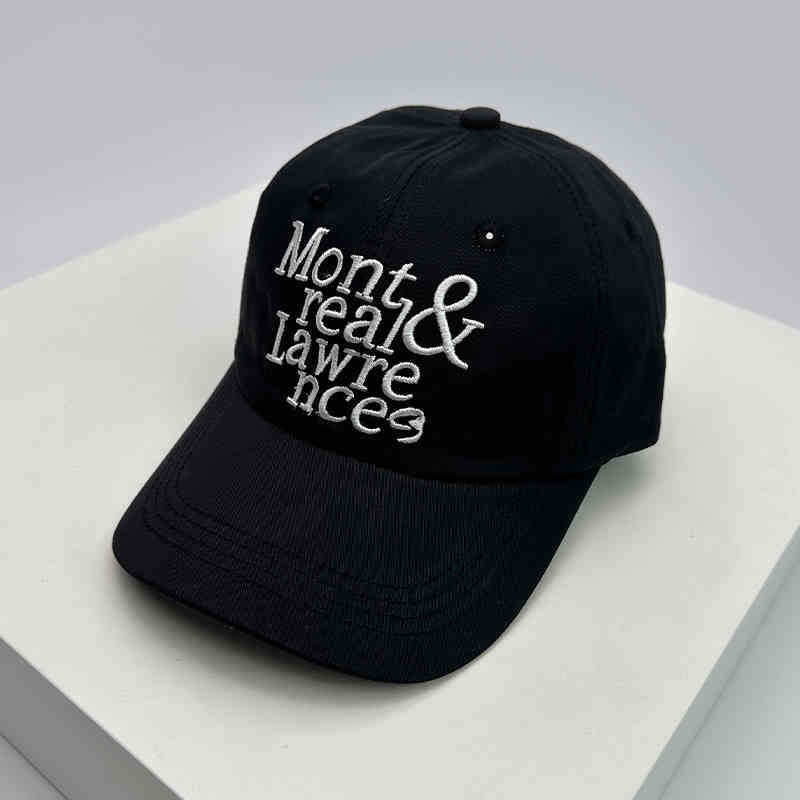 Men's Stylish Embroidered Cap Bowlift