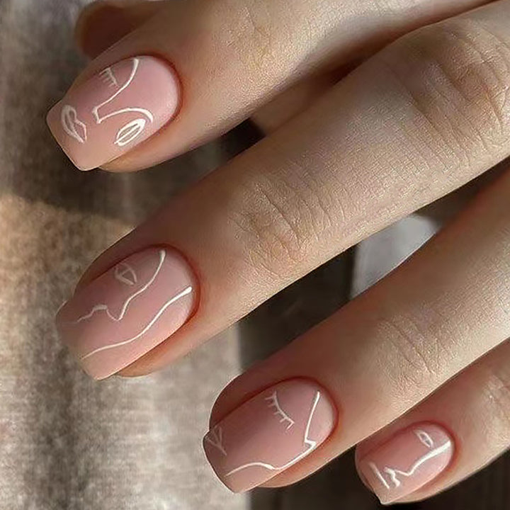 Artificial nails with abstract face design Bowlift