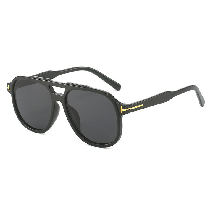 Retro-Inspired Oversized Sunglasses Bowlift