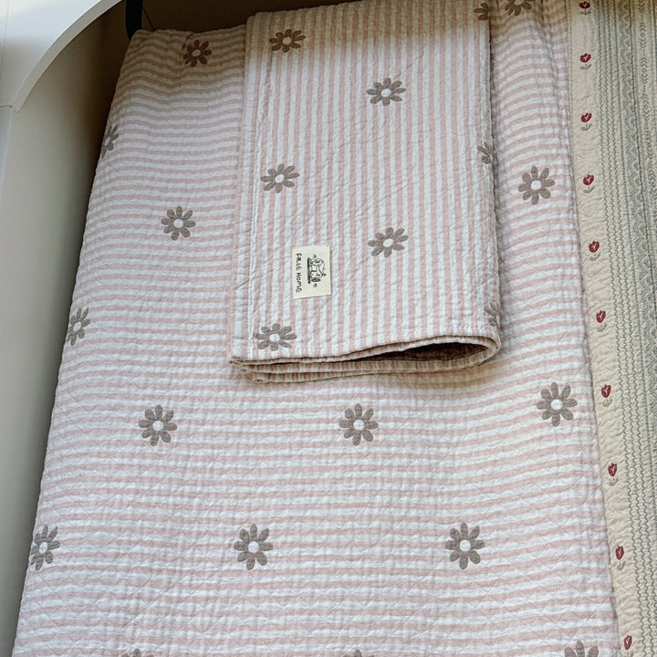Ladies cuddly blanket with cute horse motif Bowlift