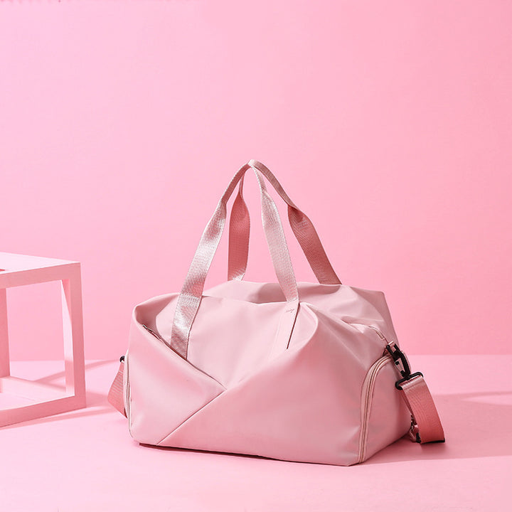 sporty travel bag with intelligent compartment design and adjustable shoulder strap Bowlift