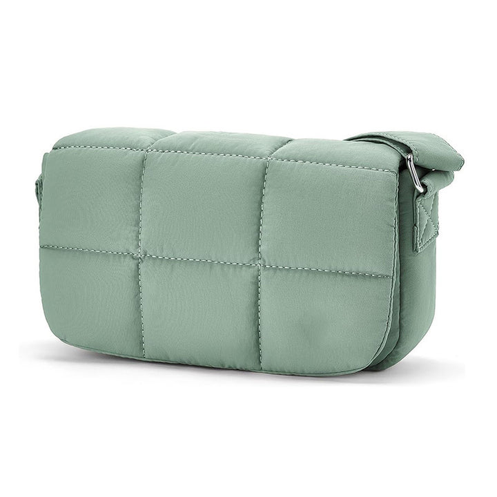 Fashionable Crossbody Bag with Quilted Surface Bowlift