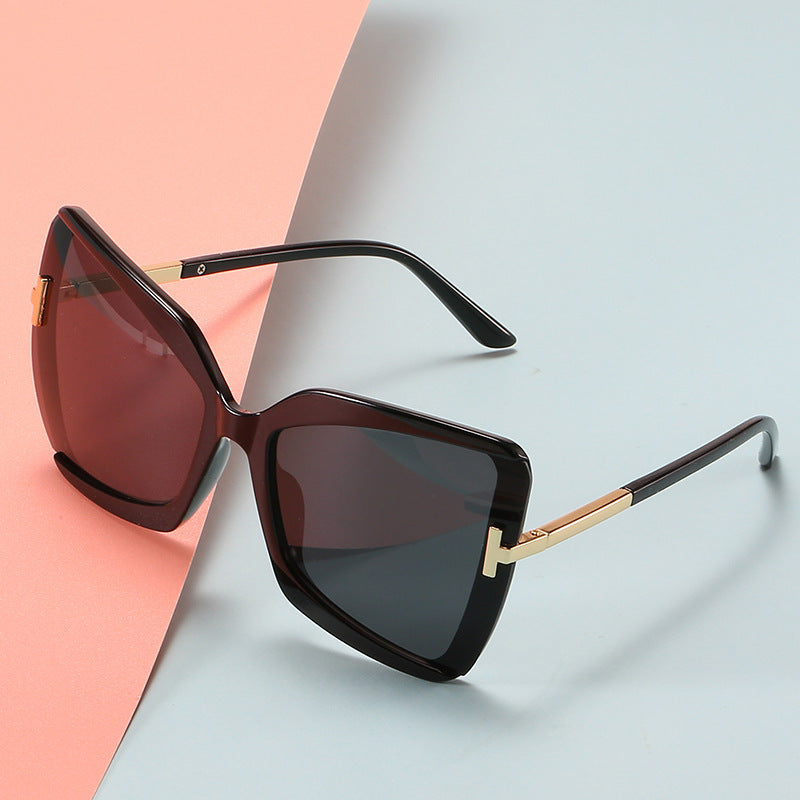 Luxurious Oversized Shield Sunglasses Bowlift
