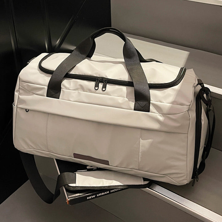 Sporty travel bag with insulated lining Bowlift