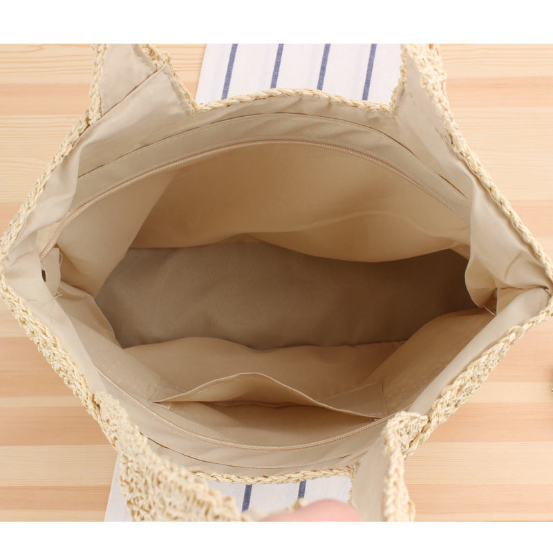 Handmade tote bag made of natural wicker Bowlift