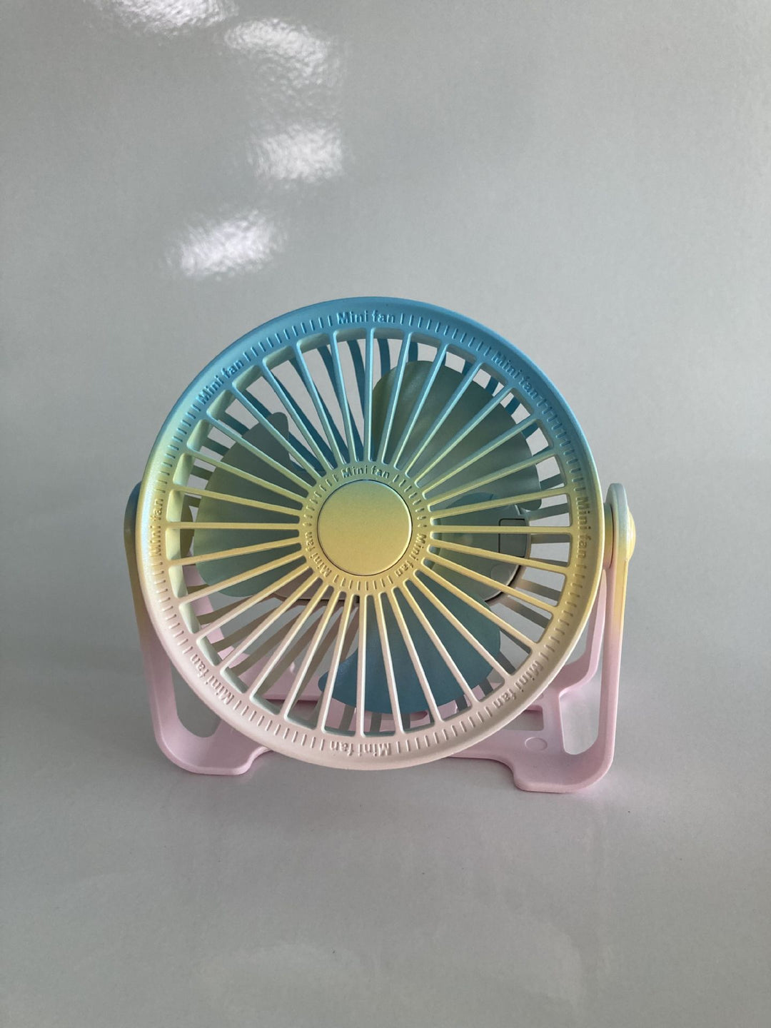 Unisex Compact Rechargeable Desk Fan Bowlift