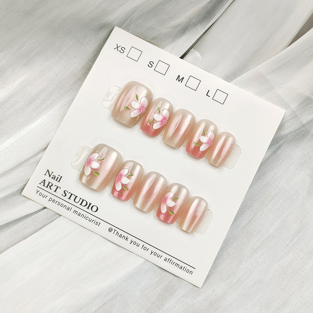 Elegant Artificial Nails with Shimmering Effect Bowlift