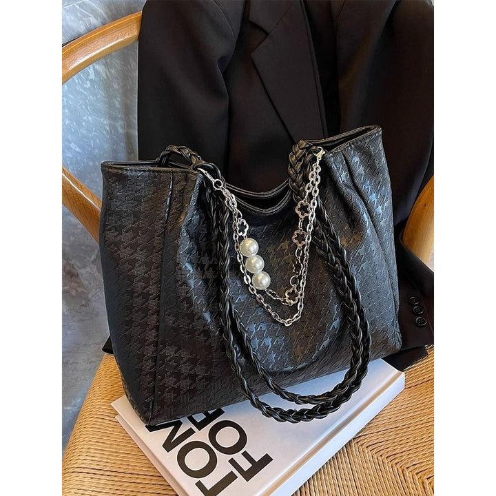 Luxurious Textured Handbag Bowlift