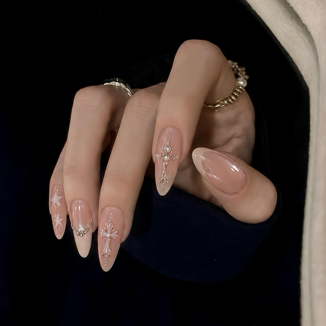 Artificial Art Nails with Glamorous Rhinestone and Star Appliqués Bowlift
