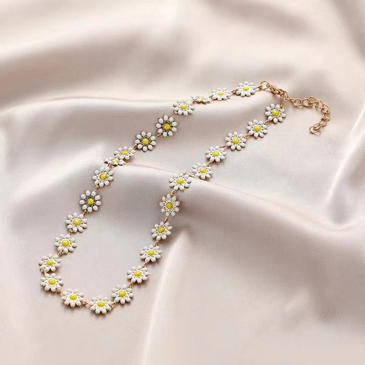 Floral Statement Necklace Bowlift