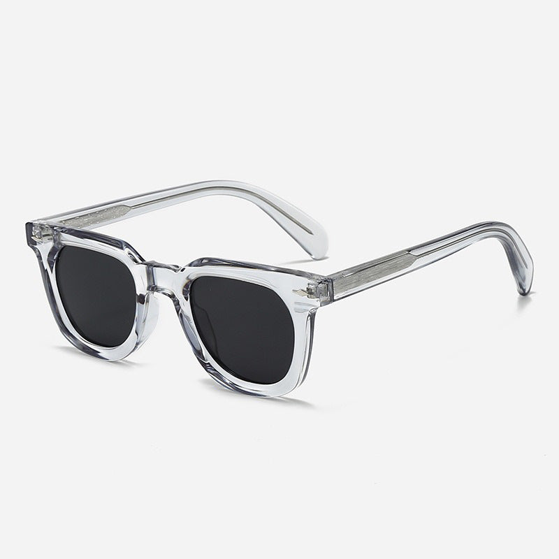 Ladies Fashion Sunglasses in Elegant Retro Style Bowlift