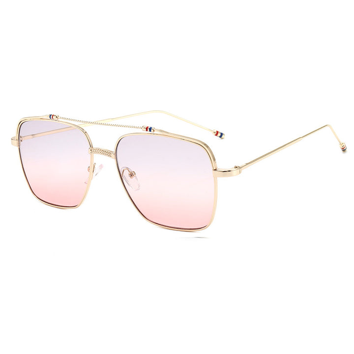 Ladies trendy curved glasses with narrow metal frame Bowlift