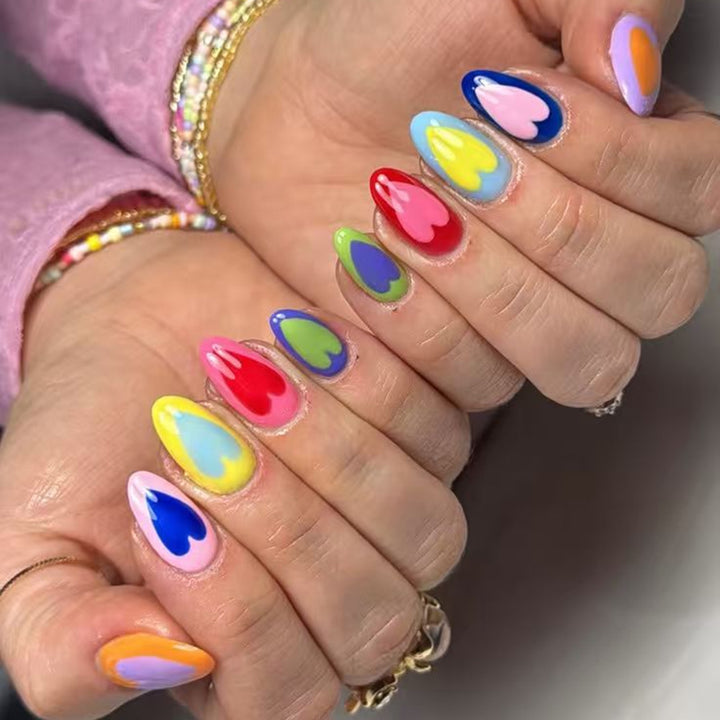 Artificial nails with cheerful heart design Bowlift