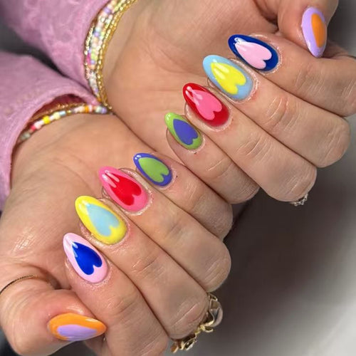 Artificial nails with cheerful heart design Bowlift