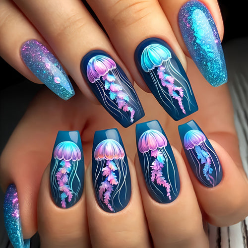 Artificia nails with fascinating jellyfish design Bowlift