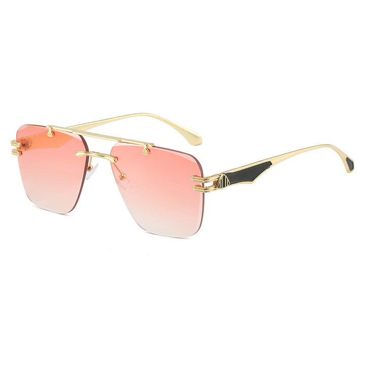 Women’s designer sunglasses in an extravagant frame Bowlift