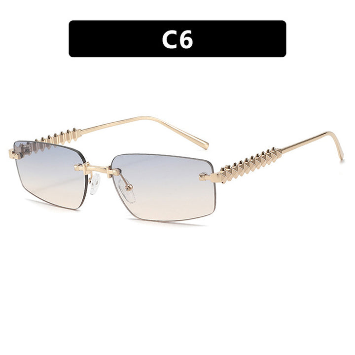 Women's square sunglasses with filigree frame and luxurious accents Bowlift