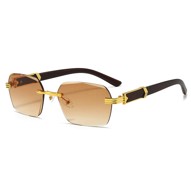 Women’s fashionable square sunglasses with golden accents Bowlift