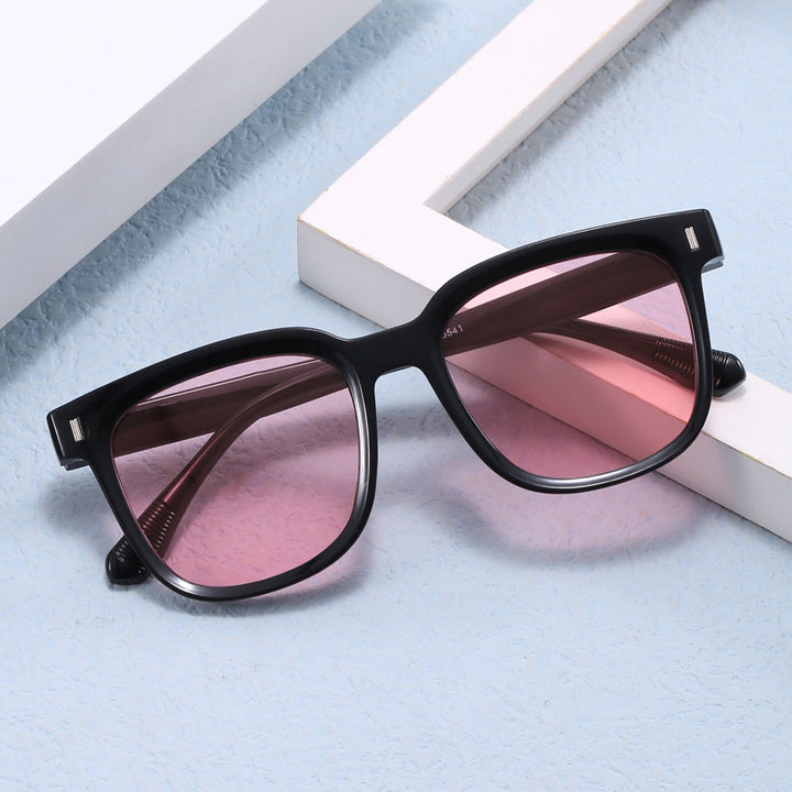 Women Fashionable Square Sunglasses with Transparent Frame Bowlift