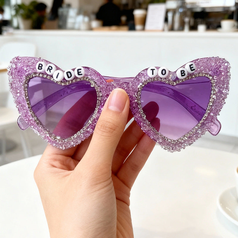 Rhinestone-Embellished Heart Sunglasses Bowlift
