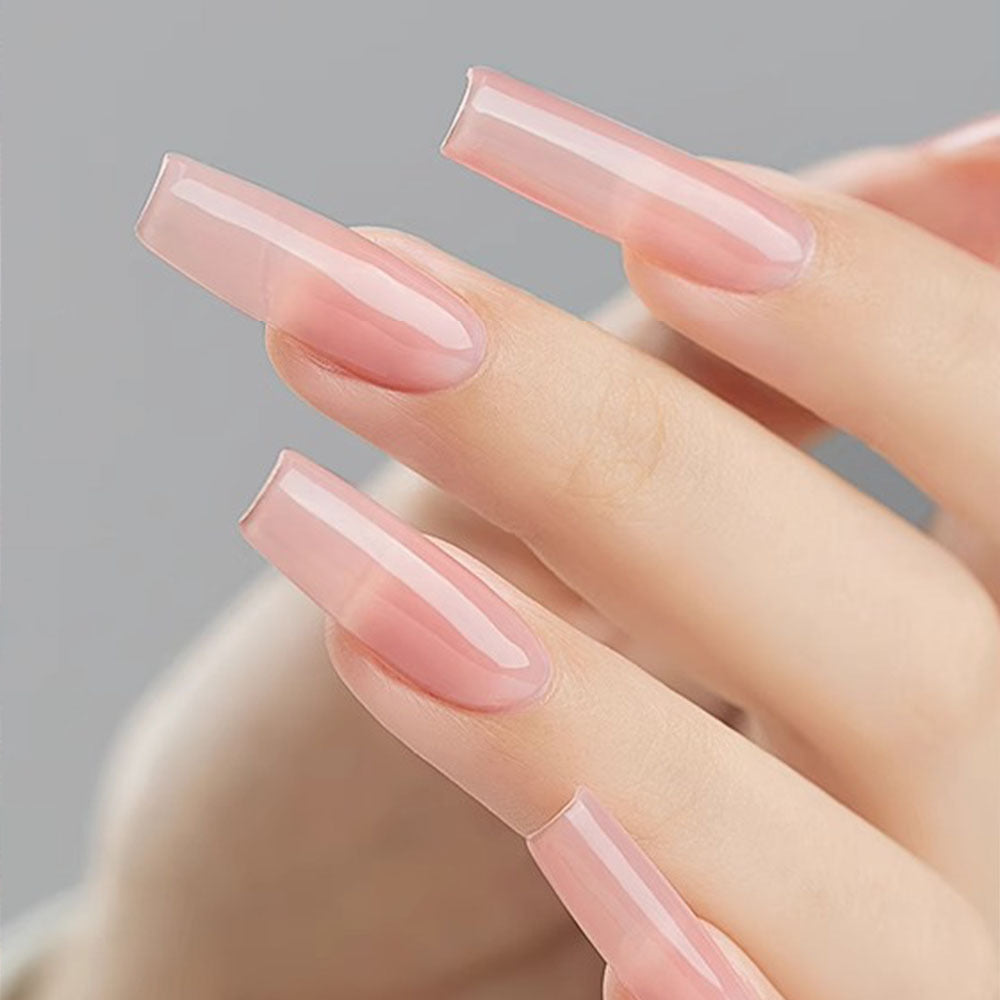 Elegant Nail Art with Black-White Contrast Bowlift